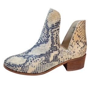 Anthro Coconuts By Matisse Pronto Snakeskin Ankle Boots D'Orsay Cream Black 6.5